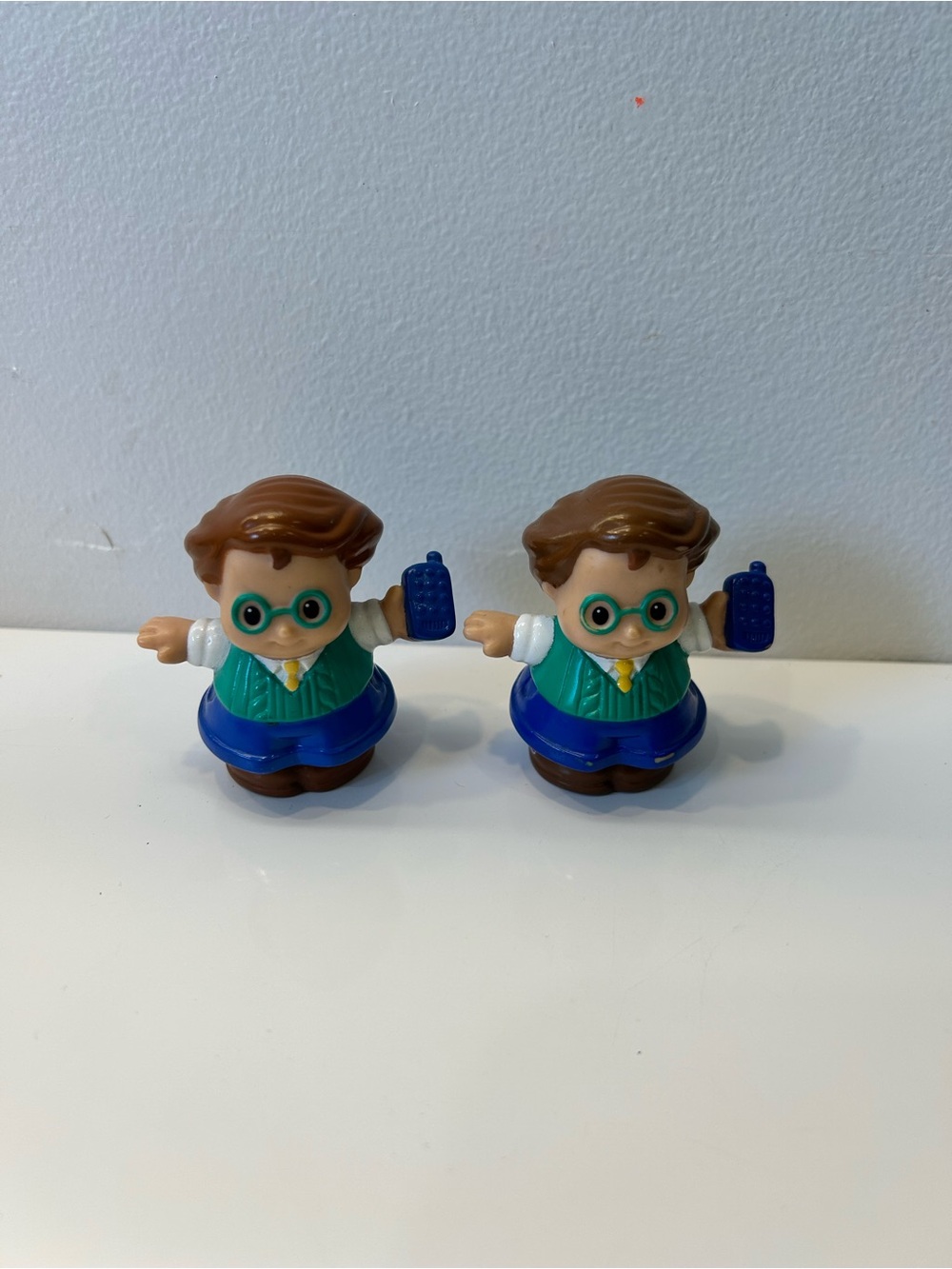 Lot of 2 Identical Dad Figures W/ Phone